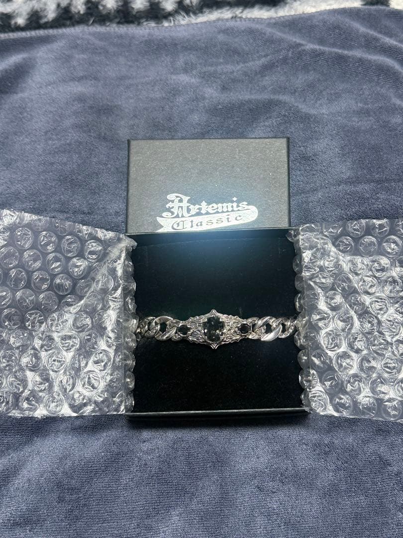 ブラックナイトブレスレット アルテミスクラシック