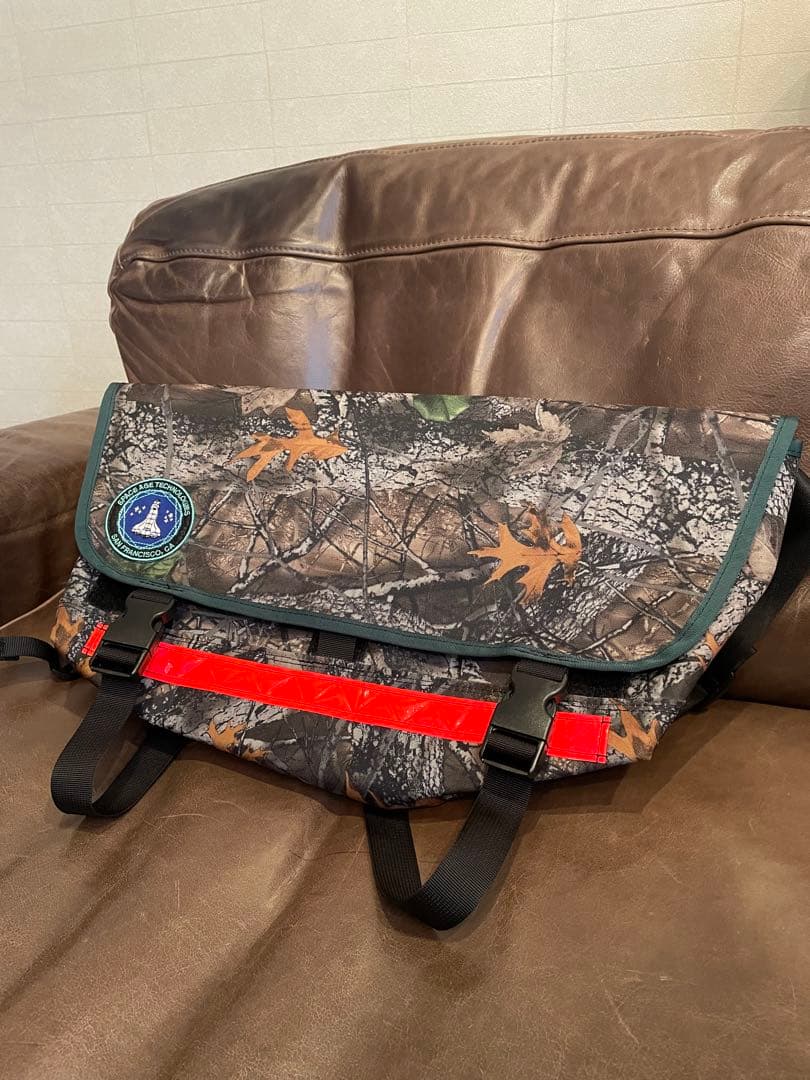 【新品】SPACE AGE TECHNOLOGIES EL BARTO バッグ SPACE AGE TECHNOLOGIES* el barto (fun blue/red trim) - BLUE LUG