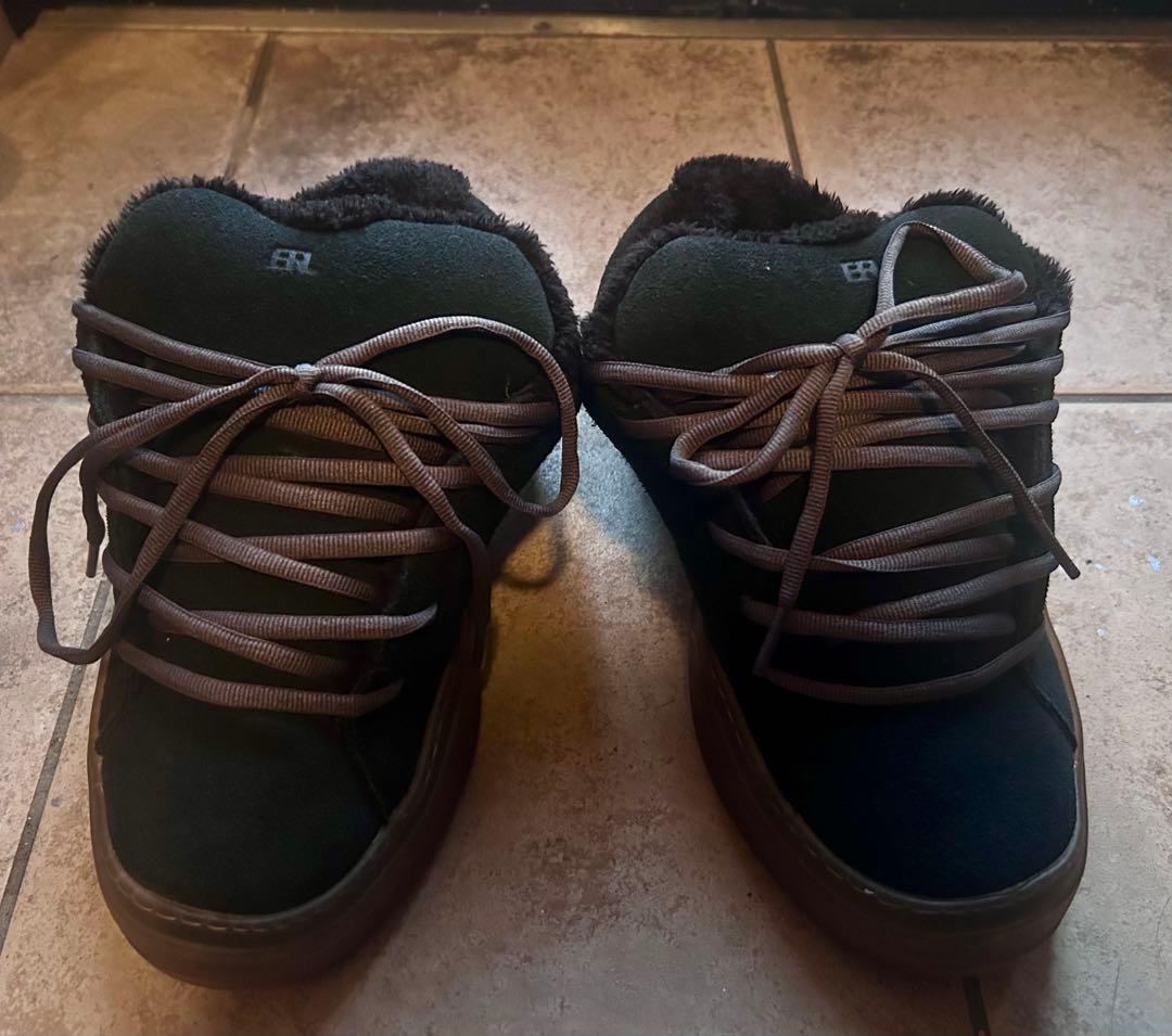 ERL イーアールエル SUEDE VAMP SKATE SNEAKER Vamp Skate suede sneakers in black - ERL | Mytheresa