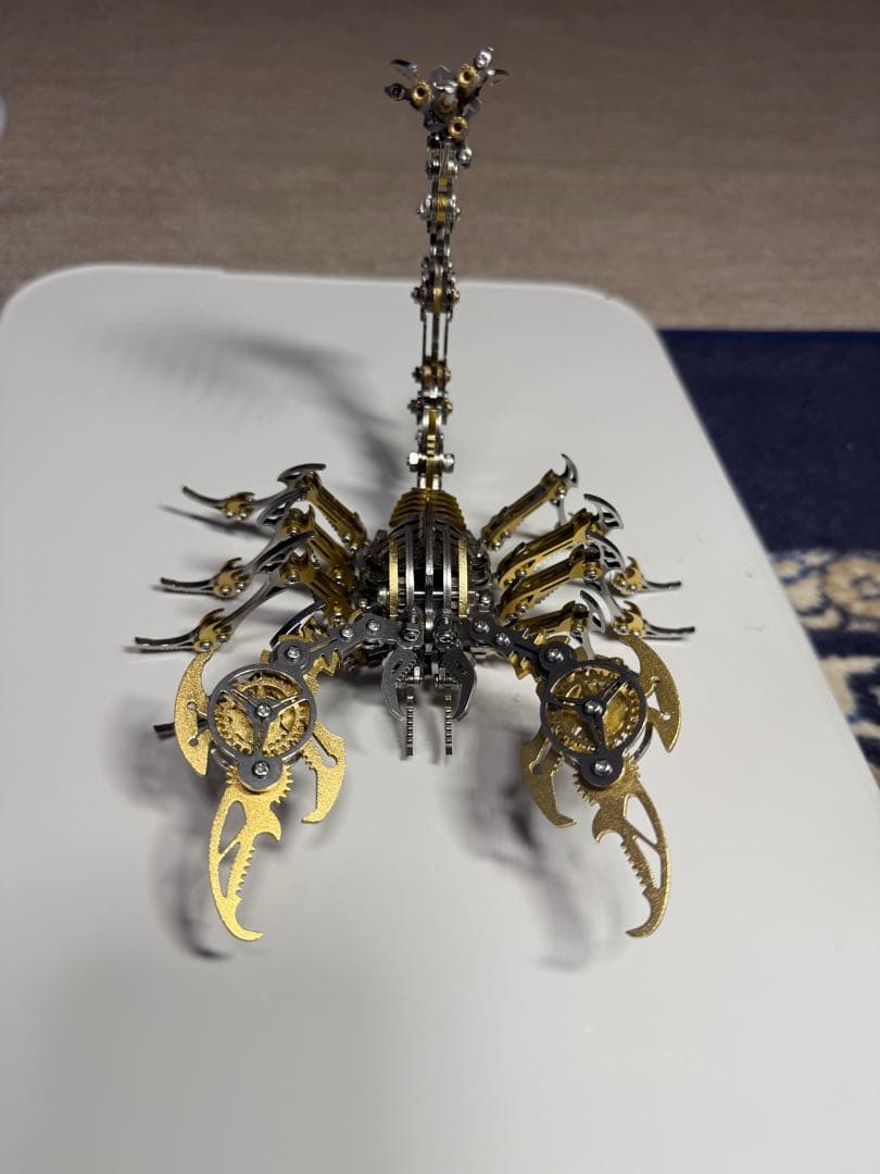 金属製サソリ型インテリア装飾