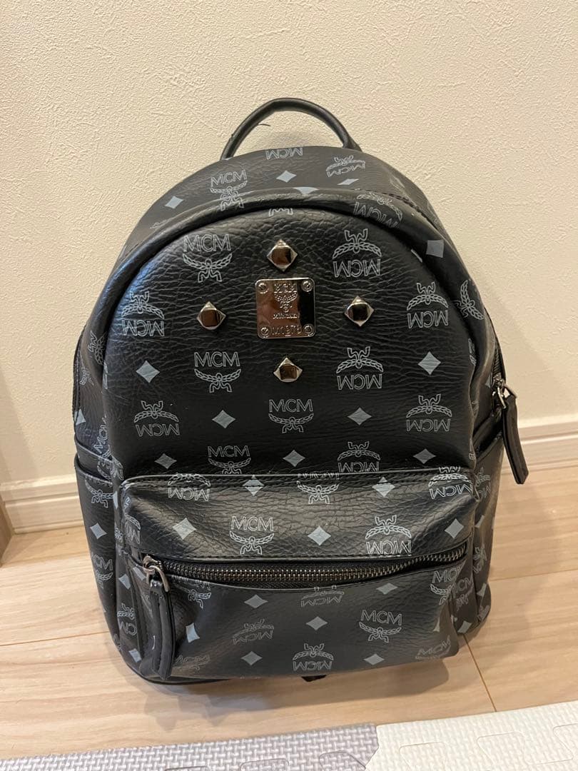 ゆにゃMCM ブラック リュック M1978