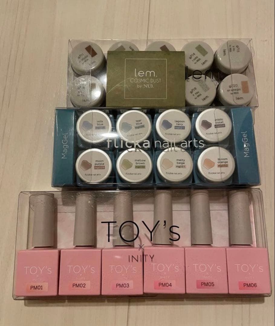 トイズ ぷる桃マグ フリッカ ドリーミーミスト lem. コズミックダスト