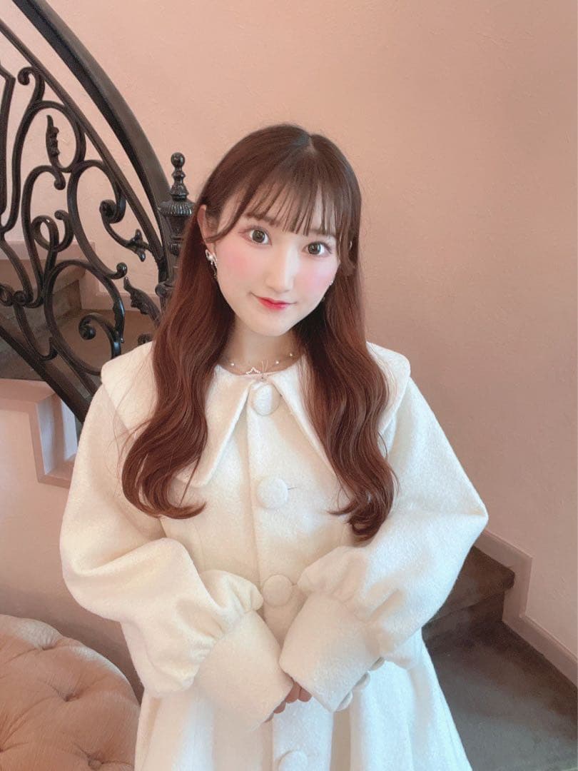 まいか evelyn くるみ大襟 コート evelyn くるみ大襟コート エブリン 量産 白 ガーリー - メルカリ