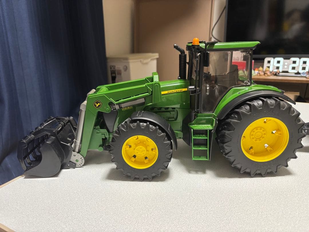 John Deere トラクター ミニカー フロントローダー付き