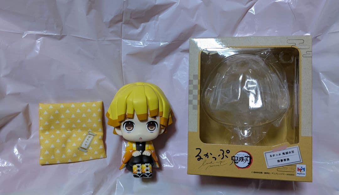 鬼滅の刃　るかっぷ　我妻善逸　フィギュア　メガハウス　限定特典　座布団付