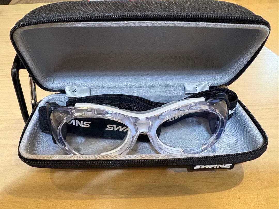 【超美品】スワンズ スポーツゴーグル 度付き スポーツ眼鏡 です♪度なしレンズ有