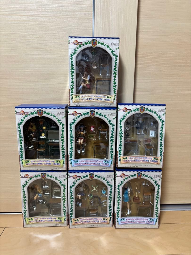 サンデーマガジン50周年コラボフィギュア聖サンマガ学園　7体セット 楽天市場】サンデー×マガジン 50周年コラボフィギュアセット聖