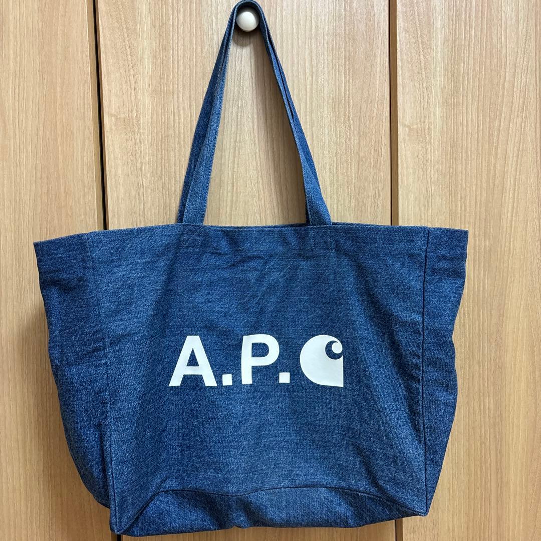 A.P.C. CARHARTT WIP トートバッグ ネイビー The A.P.C. x Carhartt WIP 'Tote Bag' limited styles remaining from
