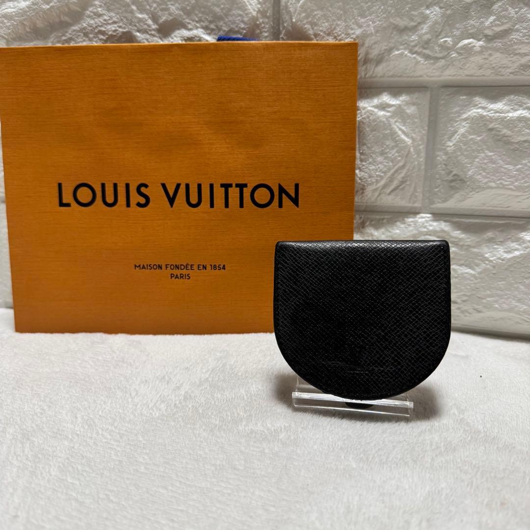 極美品⭐️定価7万⭐️LOUIS VUITTON ポルト モネ・キュヴェット　黒
