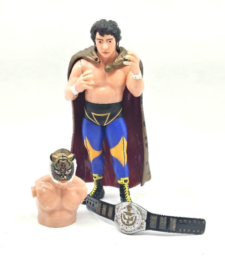 タイガーマスク　フィギュア　新日本プロレス　佐山聡
