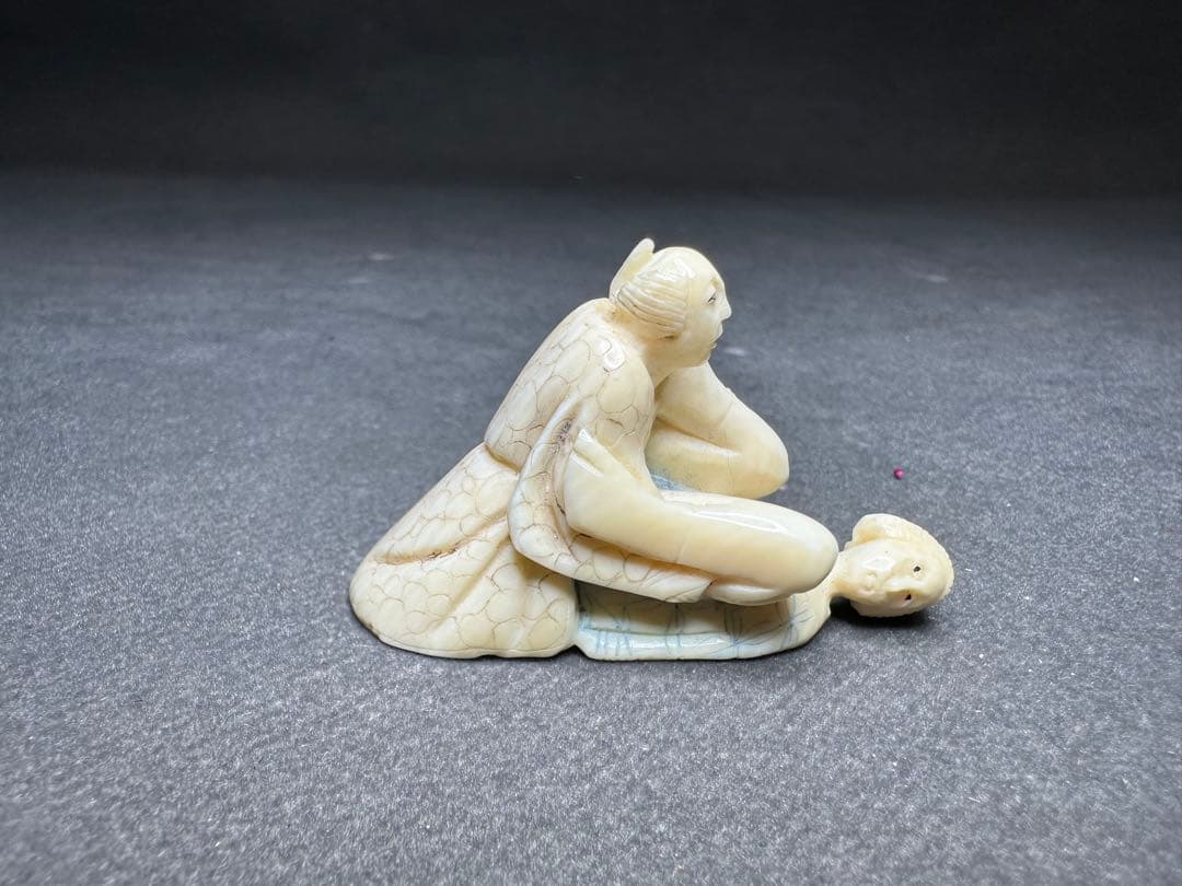 極上　浮世絵春画　根付　印籠　天然素材　アンティーク　骨董　飾り物　古美術品 極上 根付 印籠 天然素材 アンティーク 骨董 飾り物 古美術品 置物細密