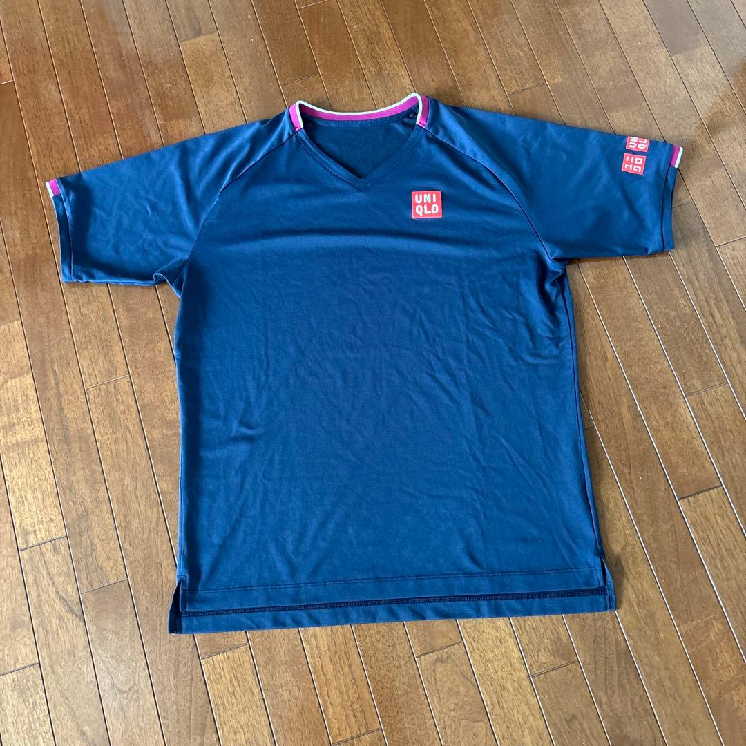 UNIQLO フェデラーモデルVネック Tシャツ　L