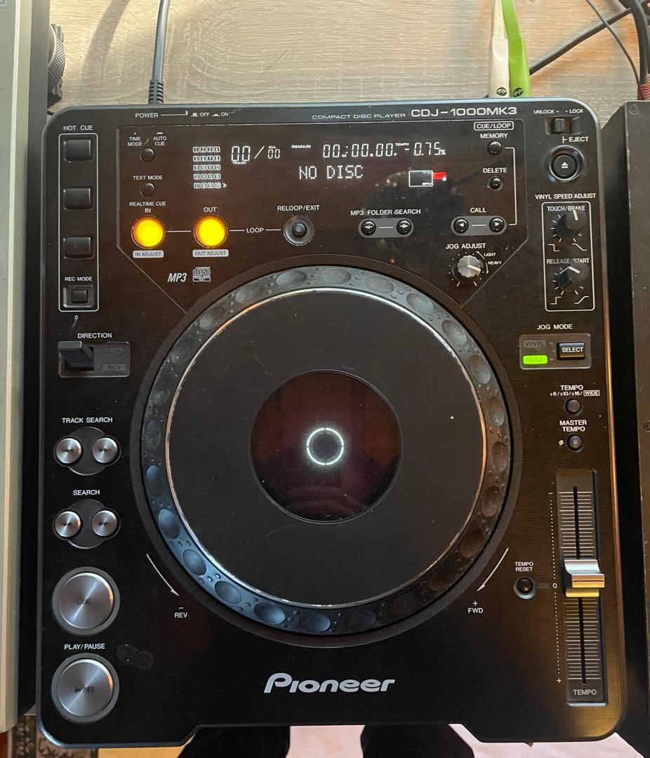 Pioneer CDJ-1000MK3 完動品 CDJ-1000MK3 (archived) Professional grade digital CD deck (black