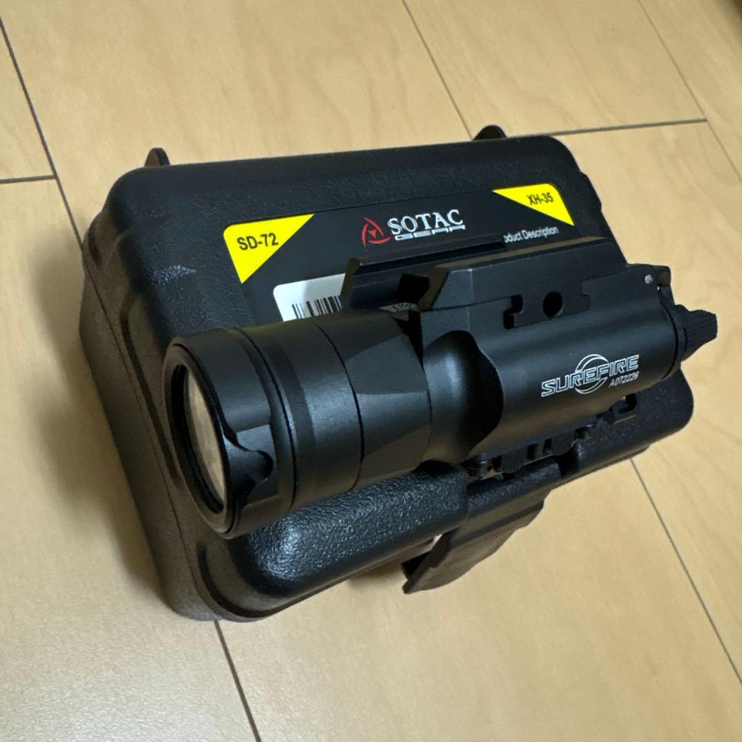 Surefire XH-35 SOTAC ライト ストロボ　ハンドガン