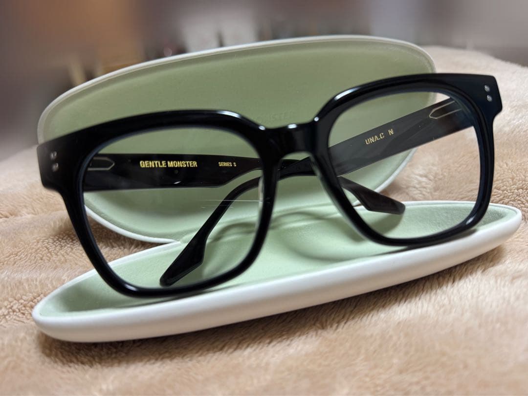 メガネ・老眼鏡 GENTLE MONSTER Una.C N 01