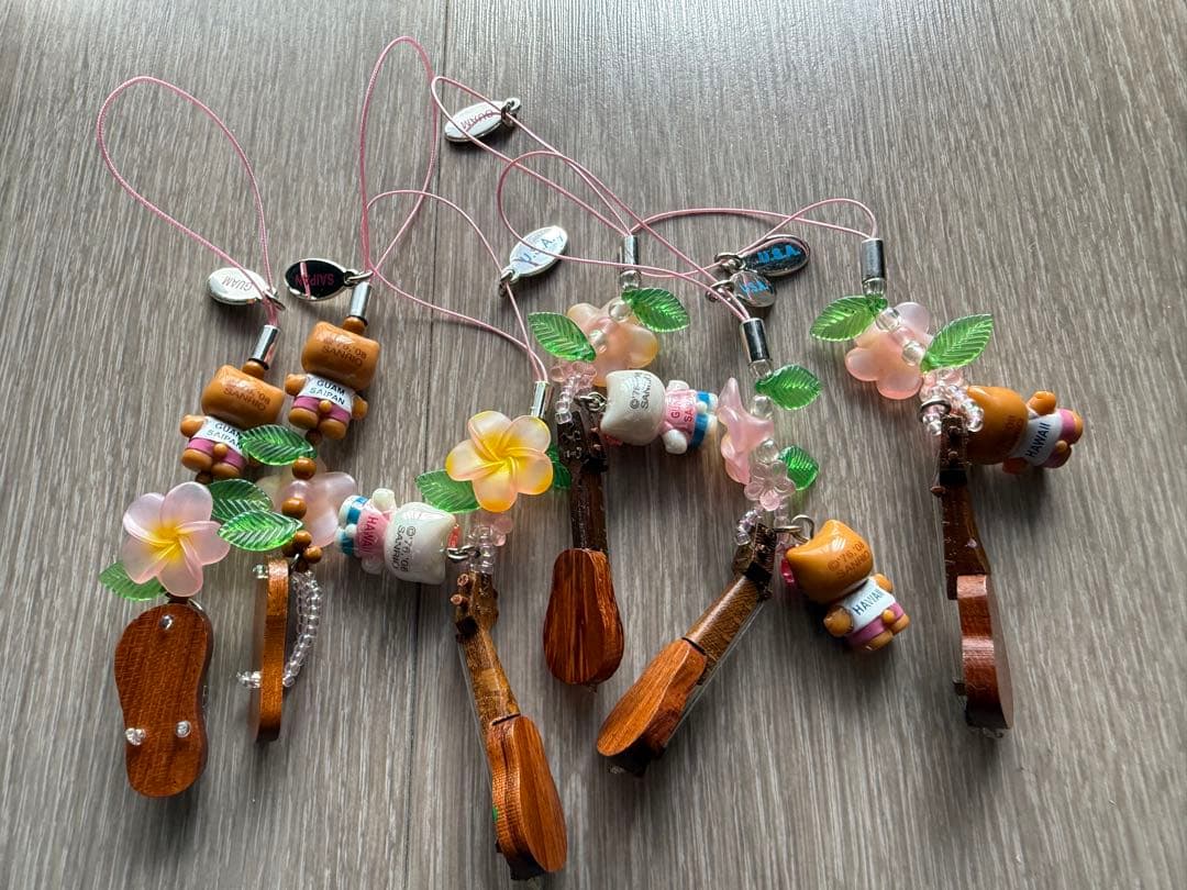 ご当地 日焼け白キティギターウクレレサンダル海亀kitty 根付け