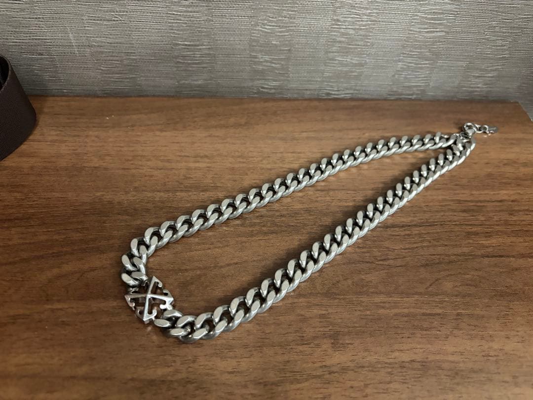 最終お値下げ　オフホワイト　チェーンネックレス