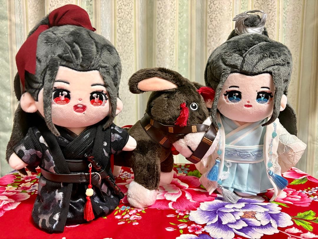 陳情令 魔道祖師 ぬいぐるみ衣装付き 2体セット（馬は付いていません） 非公式 陳情令公式ぬいぐるみがやって来た、着せ替えてみた① - 笛の音と琴の調べ