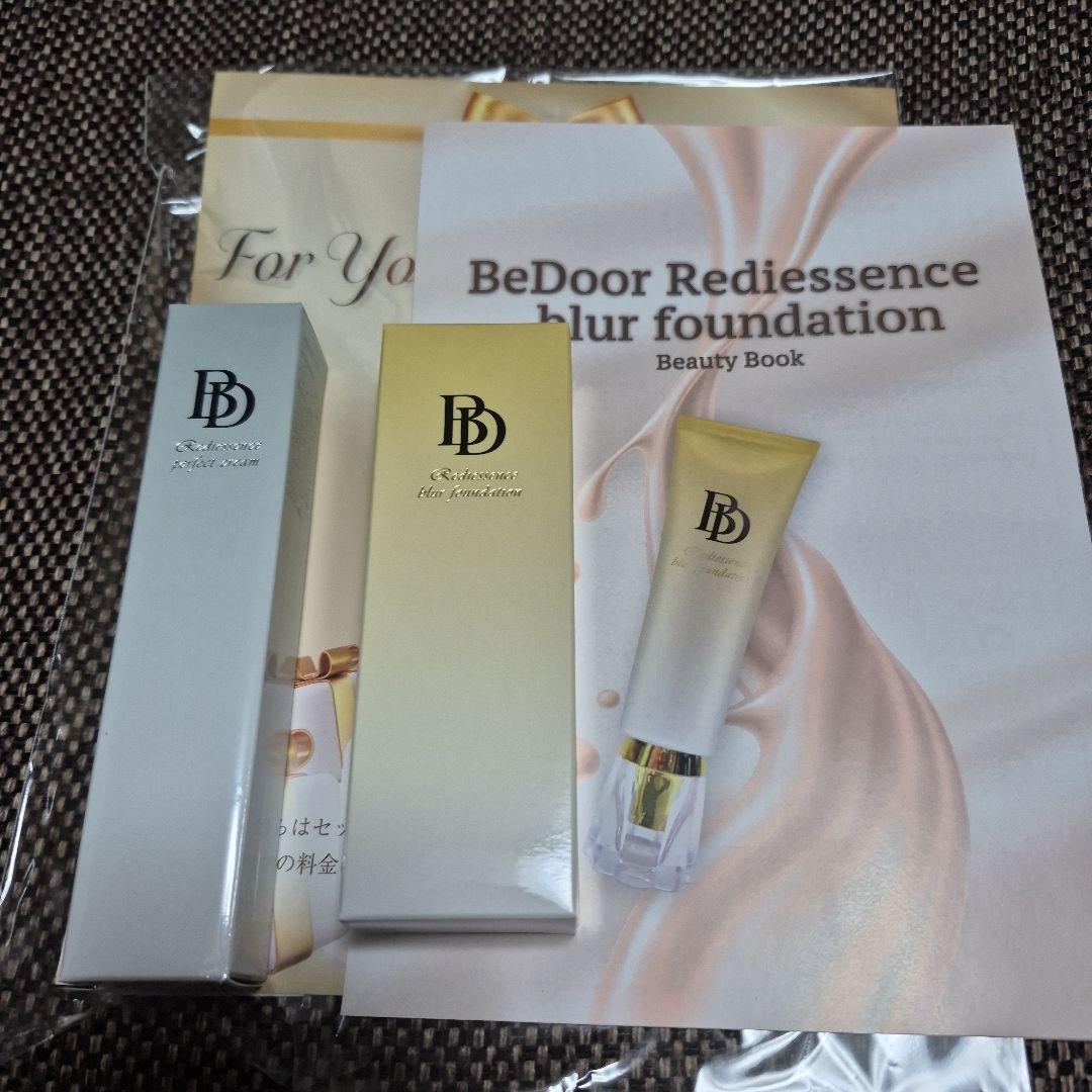 BeDoor 薬用リンクルケア美白リキッドファンデーションとクリームのセット