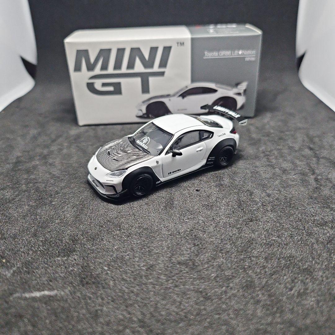 MINI GT 1/64 トヨタ GR 86 リバティーウォーク - メルカリ
