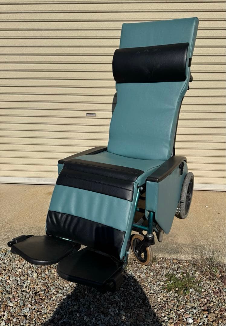 松永製作所　フルリクライニング＆ティルト車椅子