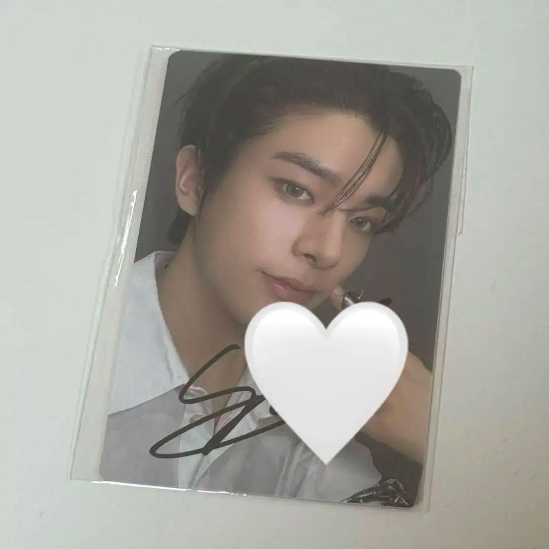 ENHYPEN ジェイクDESIRE UNLEASH サイン トレカ ENHYPEN DESIRE UNLEASH トレカ ジェイク - メルカリ