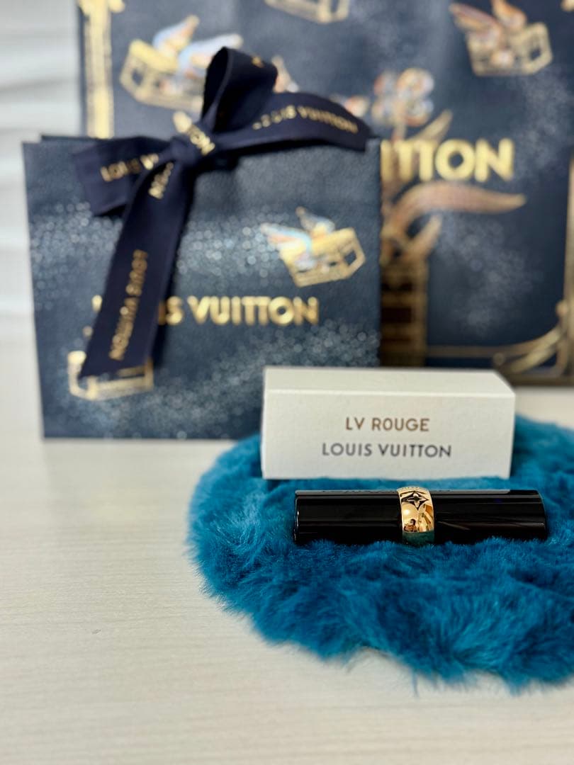 【新品未使用】ルイヴィトン　LVルージュ201 LV ルージュ - サテン リップスティック ｜ルイ・ヴィトン 公式サイト