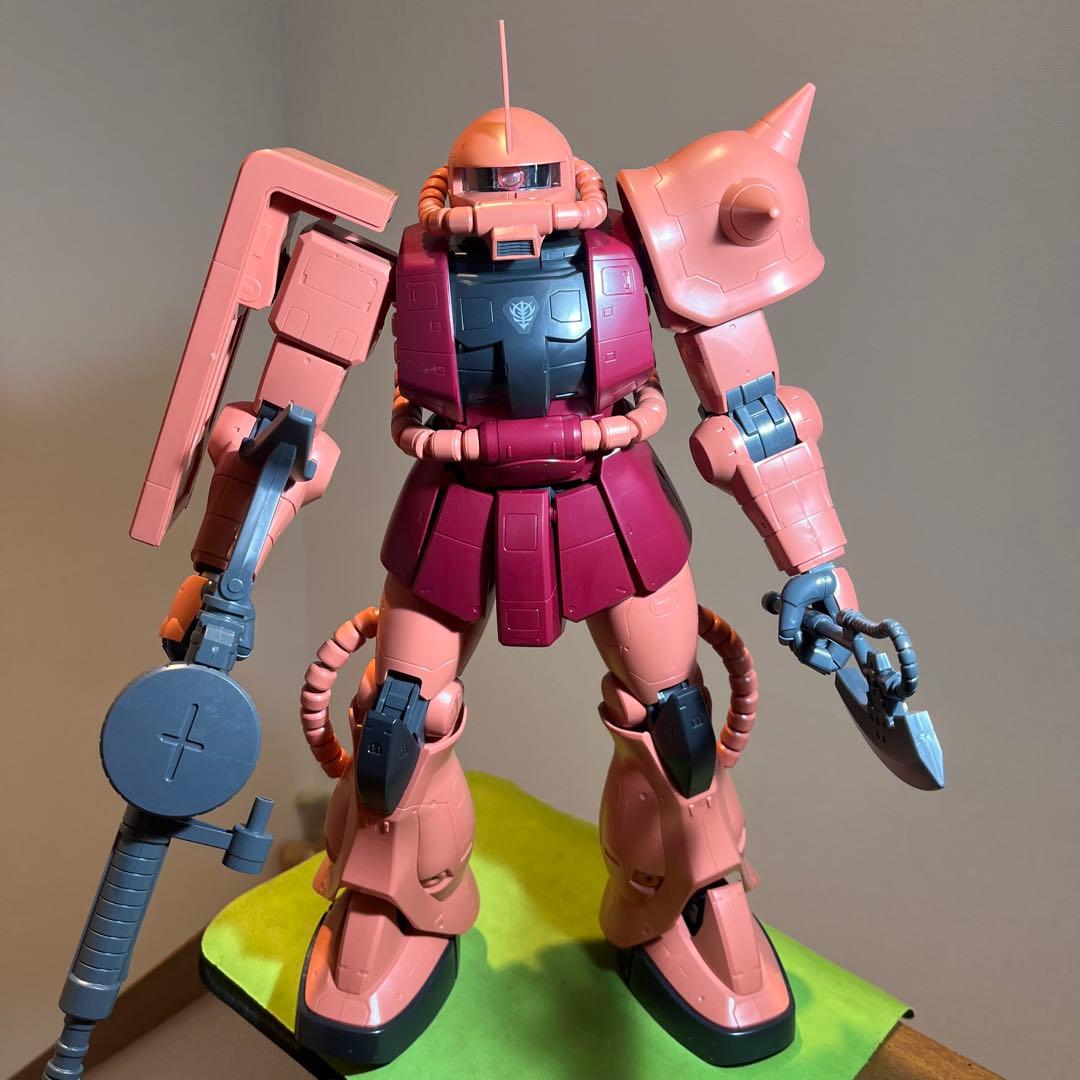 メガサイズ MS-06S シャア専用ザク II 完成品