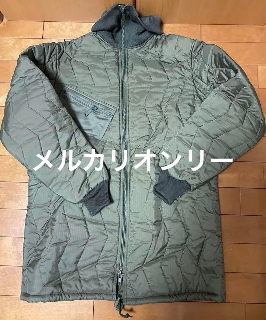 ドイツ軍ミリタリーキルティング　ブルゾン　サバゲー　キルティング　実物 MILITARY（ミリタリー） 実物 USED ドイツ軍 キルティングライナー