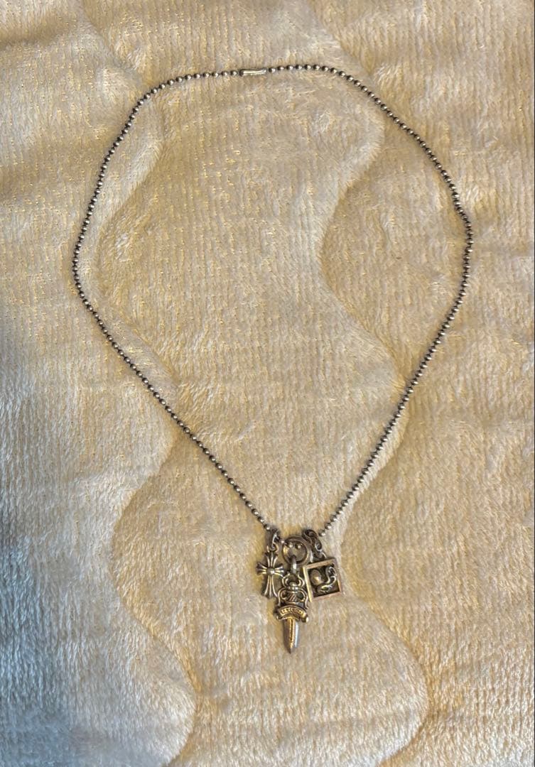 クロムハーツ 3連 ネックレス ベビーファット ダガー フレームドハート 925