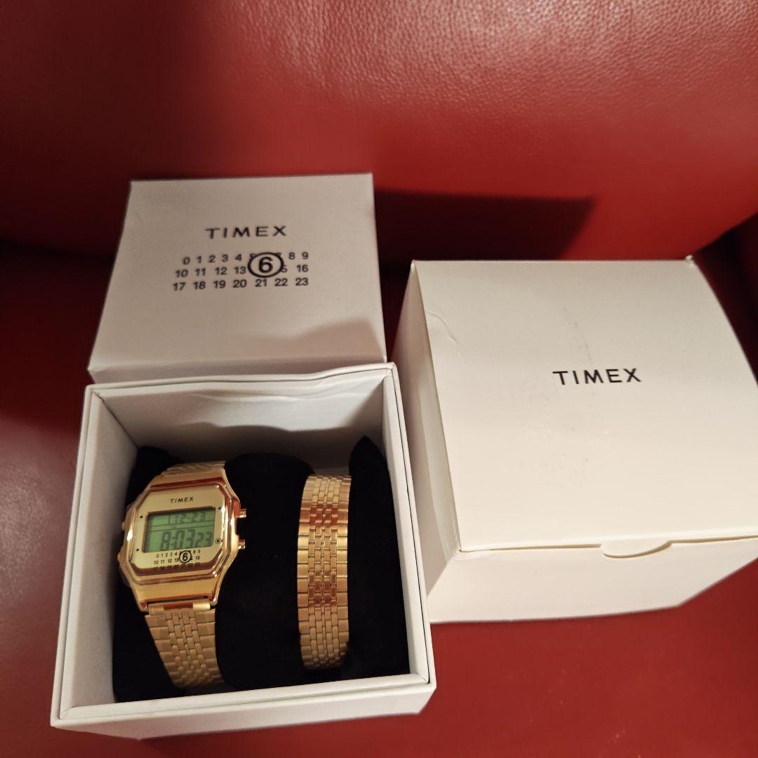 MM6 TIMEX ゴールド デジタル腕時計