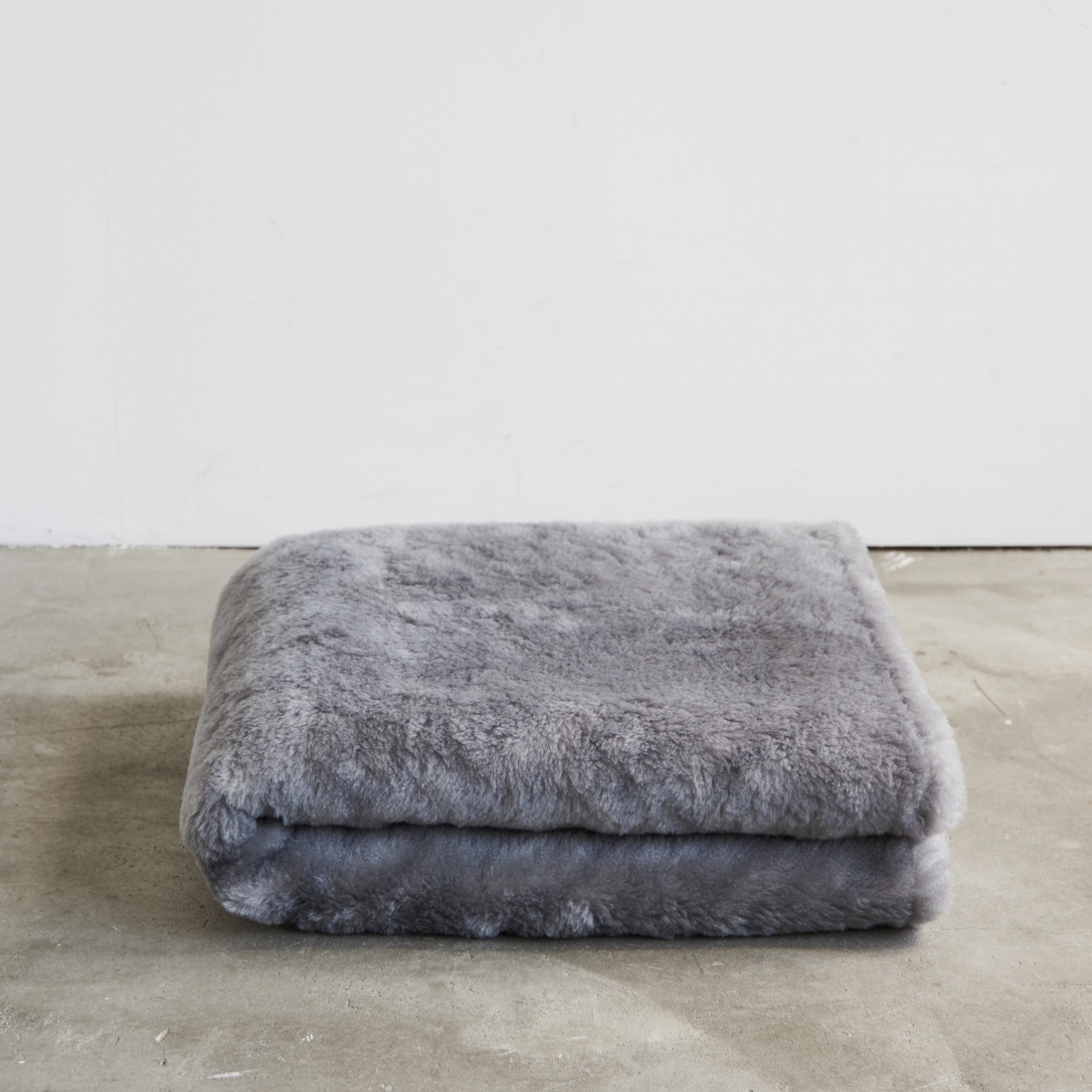 LOOM＆SPOOL/SERENEウォッシャブルウール ニューマイヤー毛布 ハーフ